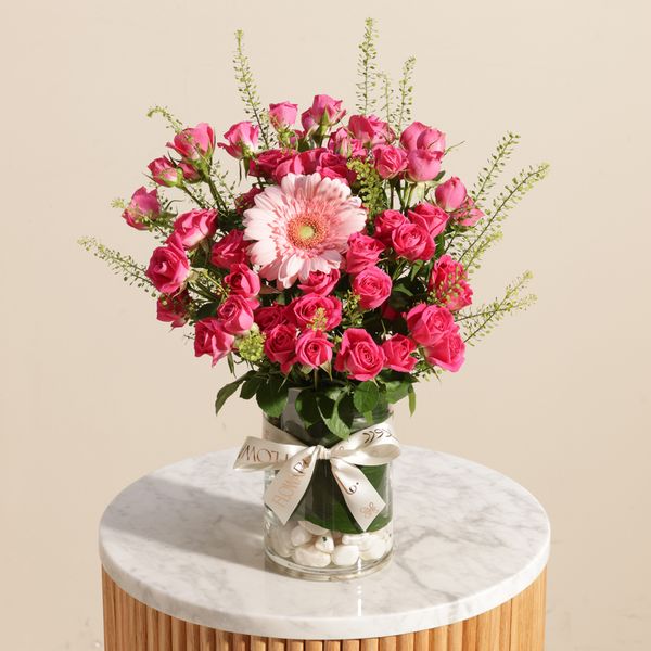 فازة زهور الإشراقة الوردية - Image 3