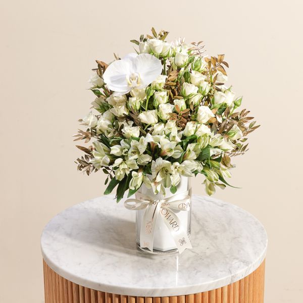 فازة زهور الفخامة البيضاء - Image 5