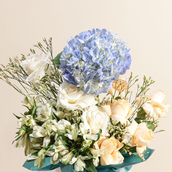 مزهرية زهور فاتحة ناعمة - Image 7