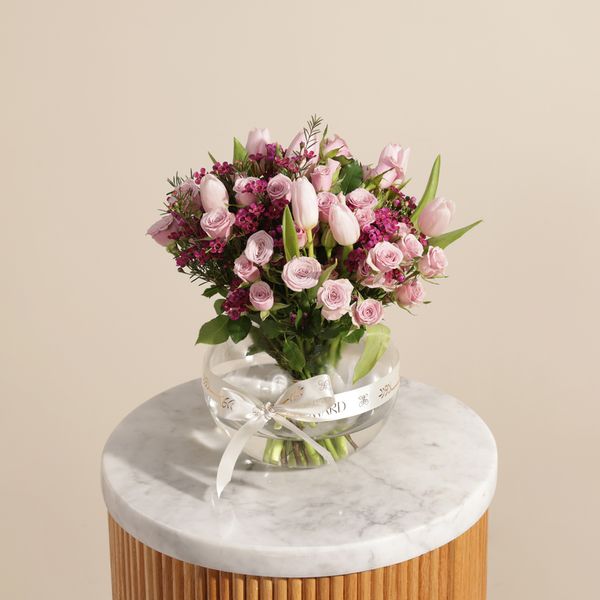 مزهرية زهور احتضان الطبيعة - Image 5